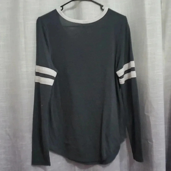 DISNEY SHIRT - Picture 4 of 5